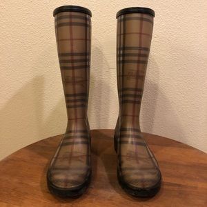 BURBERRY RAIN BOOTS